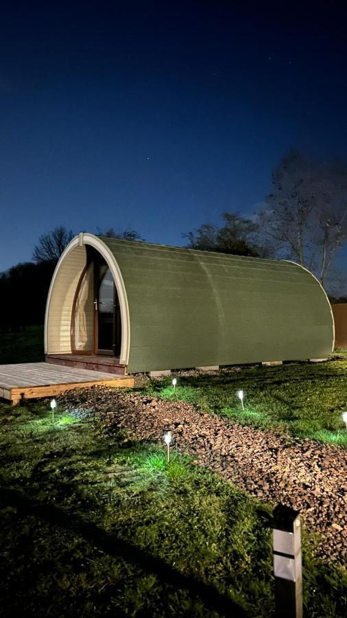 Orchard Luxe Glamping Pod Hotel Dungannon Eksteriør billede